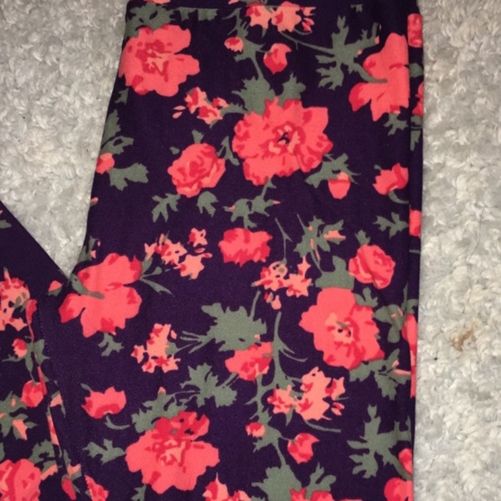 Lularoe Leggings (one-Size) - Picture 3 of 4